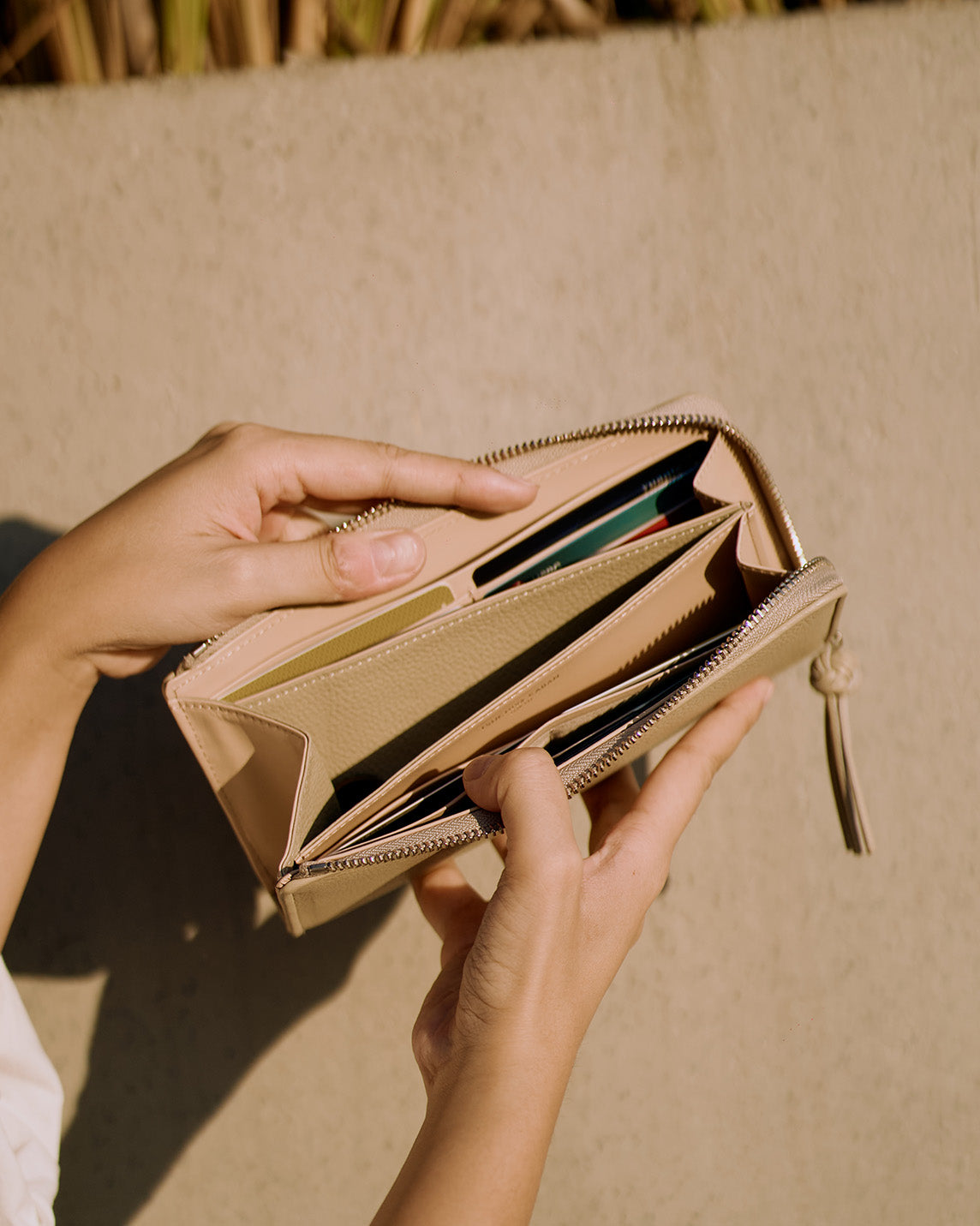 Gusset code 拉鍊長夾