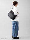 土屋鞄製造所 - 中文官網 - CORDURA®×皮革 郵差包 Large 