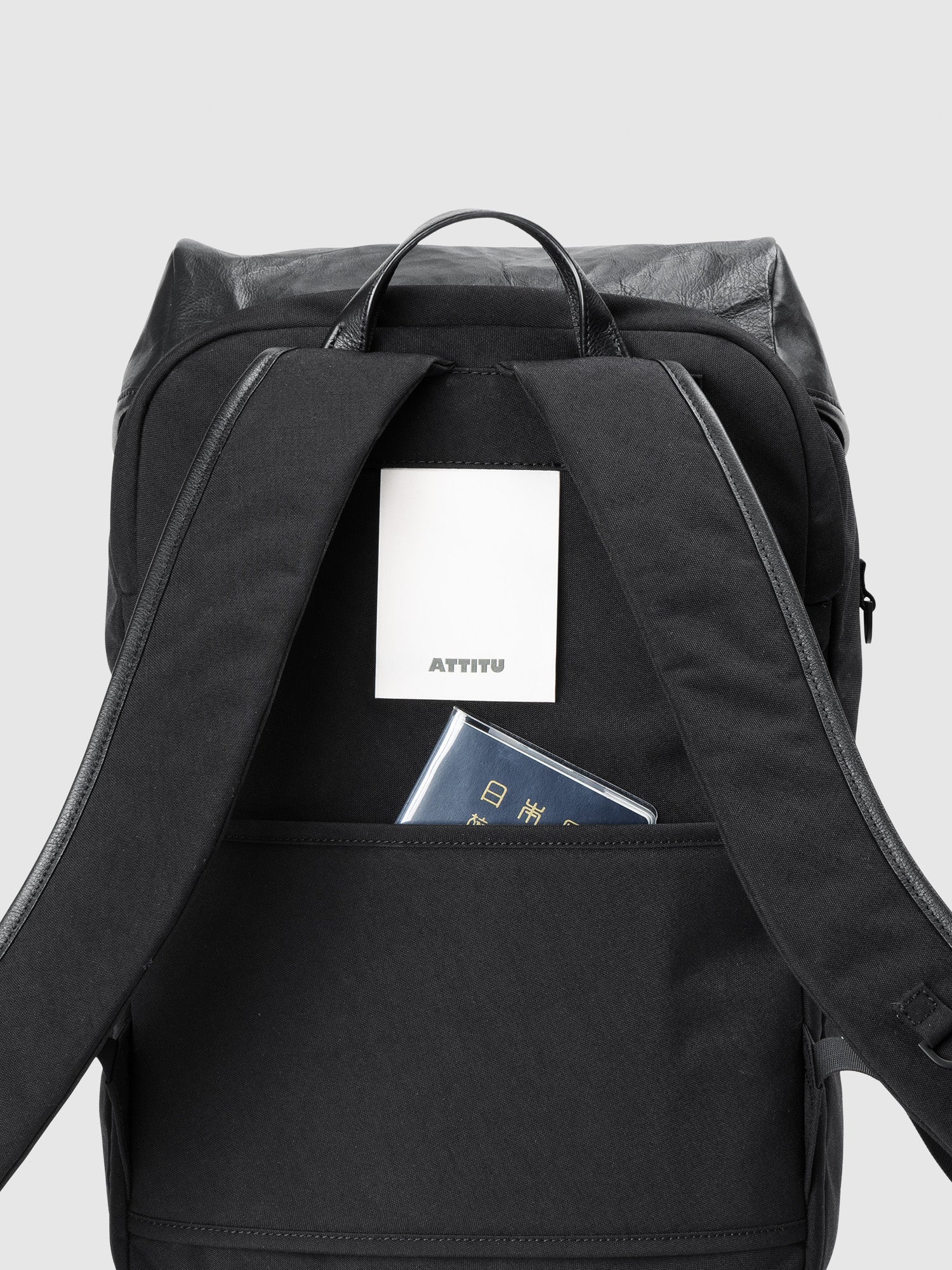CORDURA®×皮革方形後背包– 土屋鞄製造所- 中文官網-