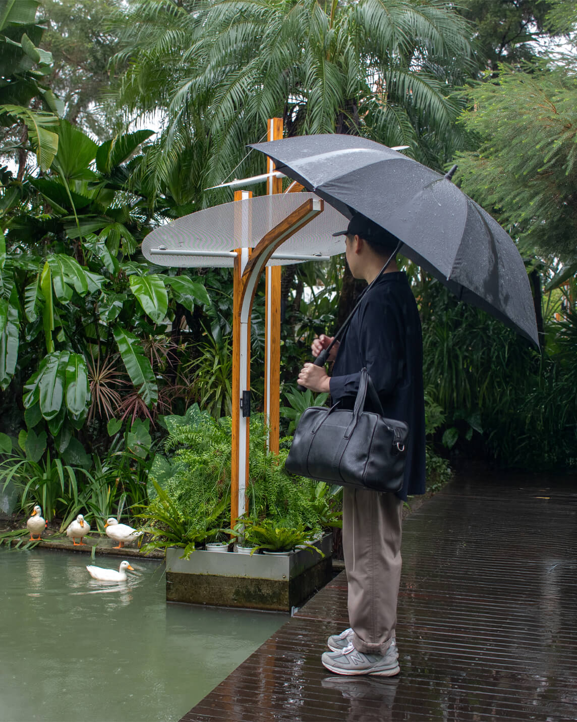 Tone Oilnume 兩用方形波士頓包