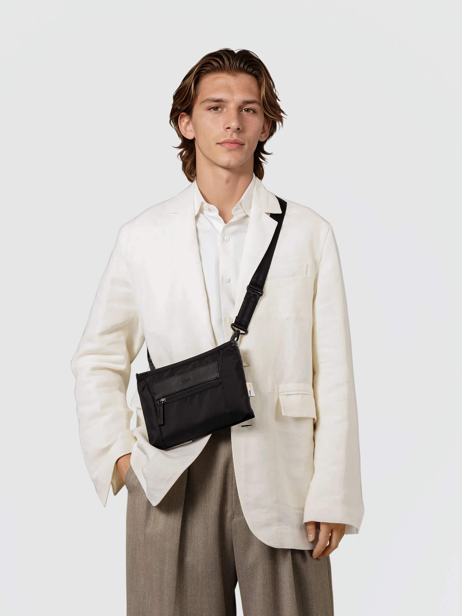 CORDURA® ECO 輕量拉鍊斜背包– 土屋鞄製造所- 中文官網-