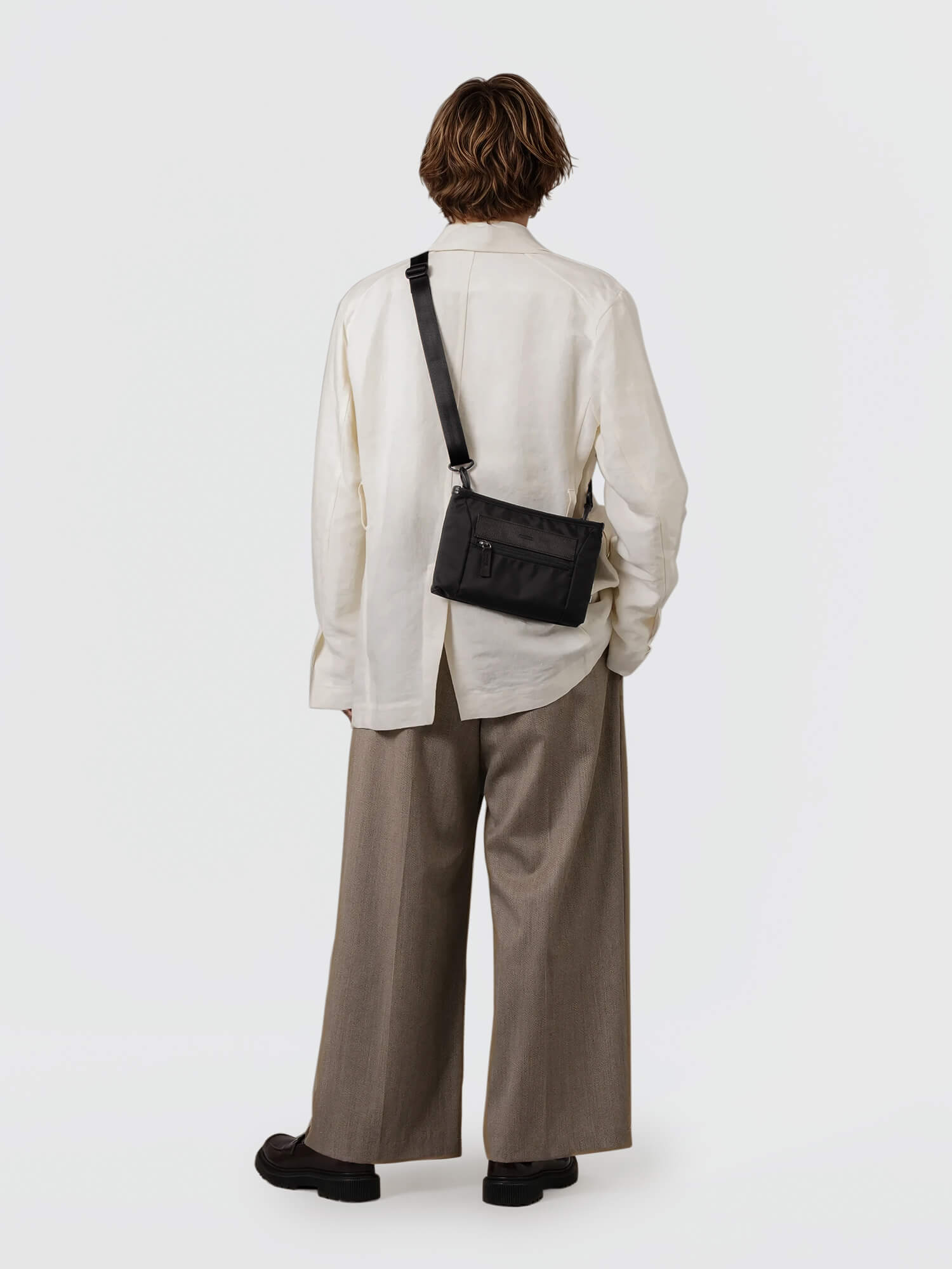 CORDURA® ECO 輕量拉鍊斜背包– 土屋鞄製造所- 中文官網-
